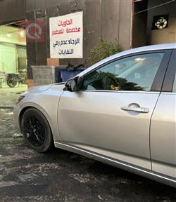 نیسان سێنترا